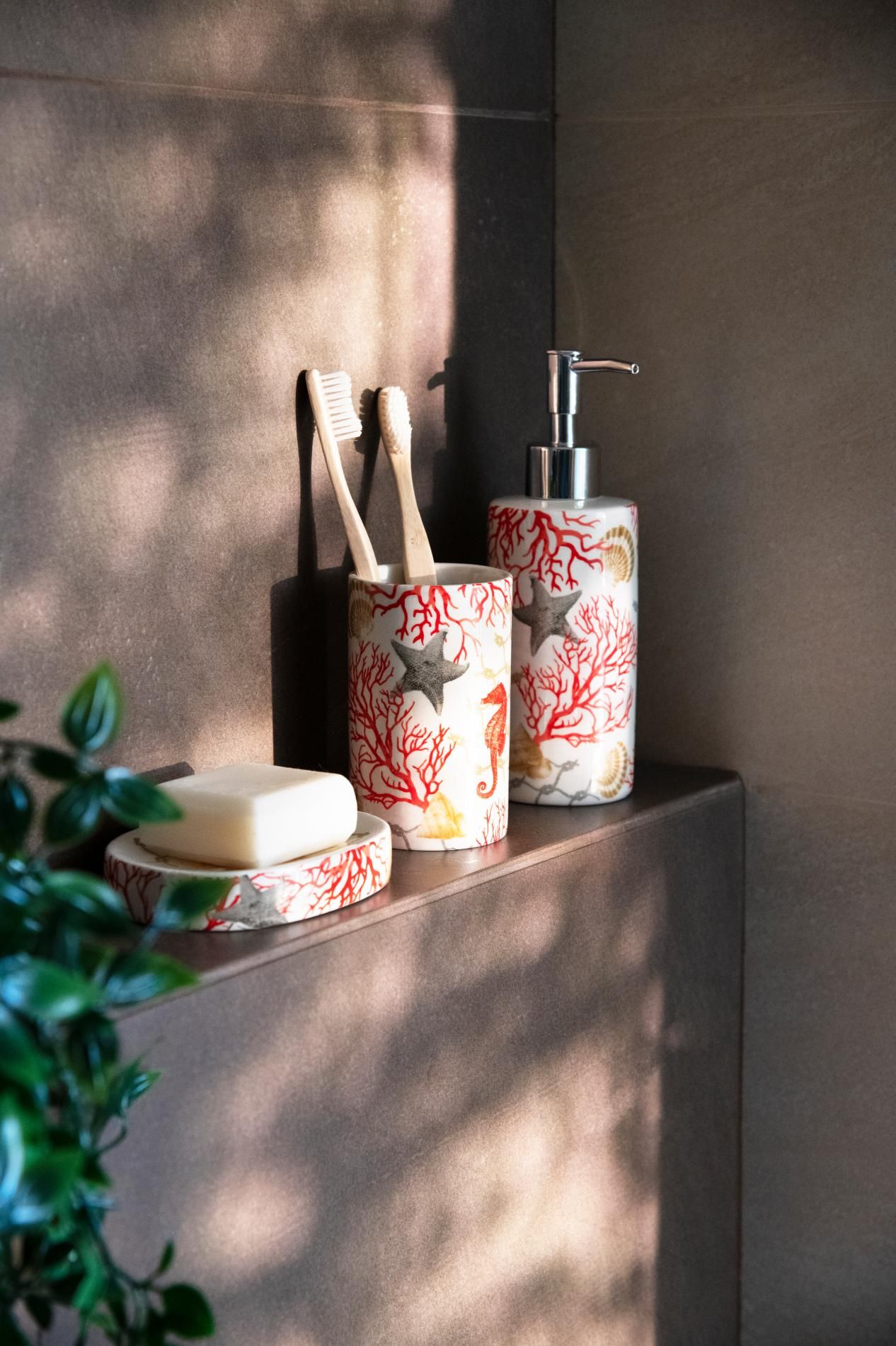 Accessori bagno in set CORAL, 3 pezzi, conchiglie e coralli