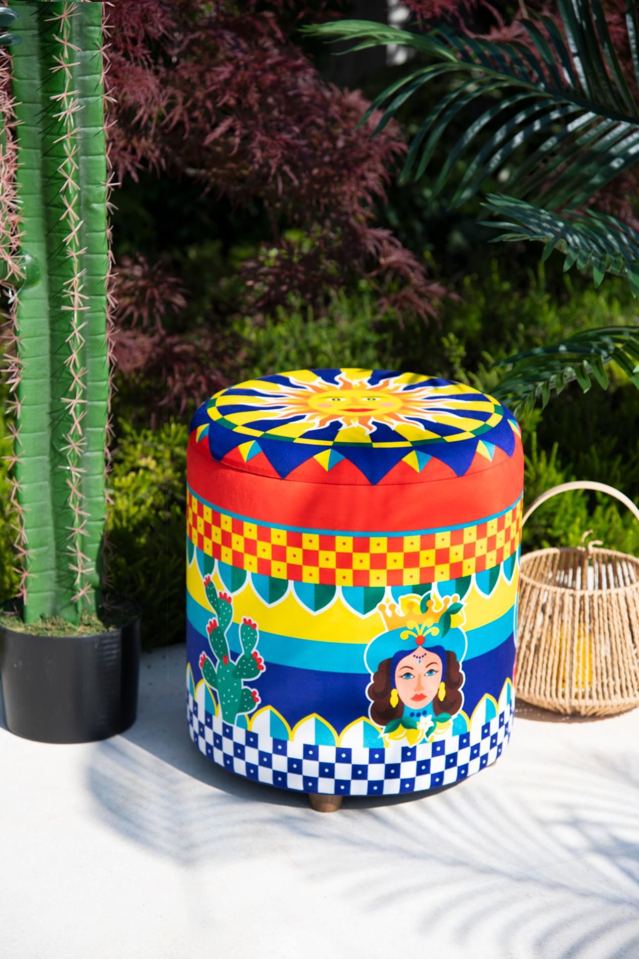Pouf SICILIAN RHAPSODY con contenitore, imbottito, stile siciliano