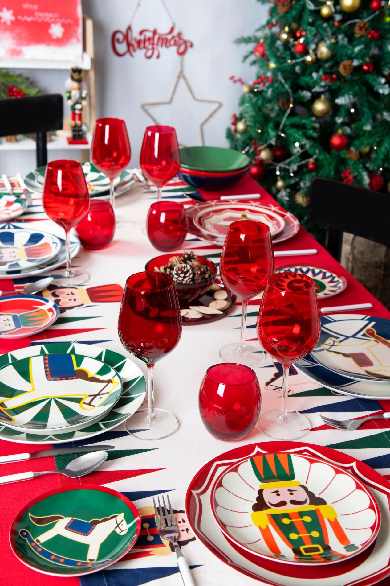Servizio piatti VINTAGE CHRISTMAS ,18 pezzi, natalizio, in porcellana